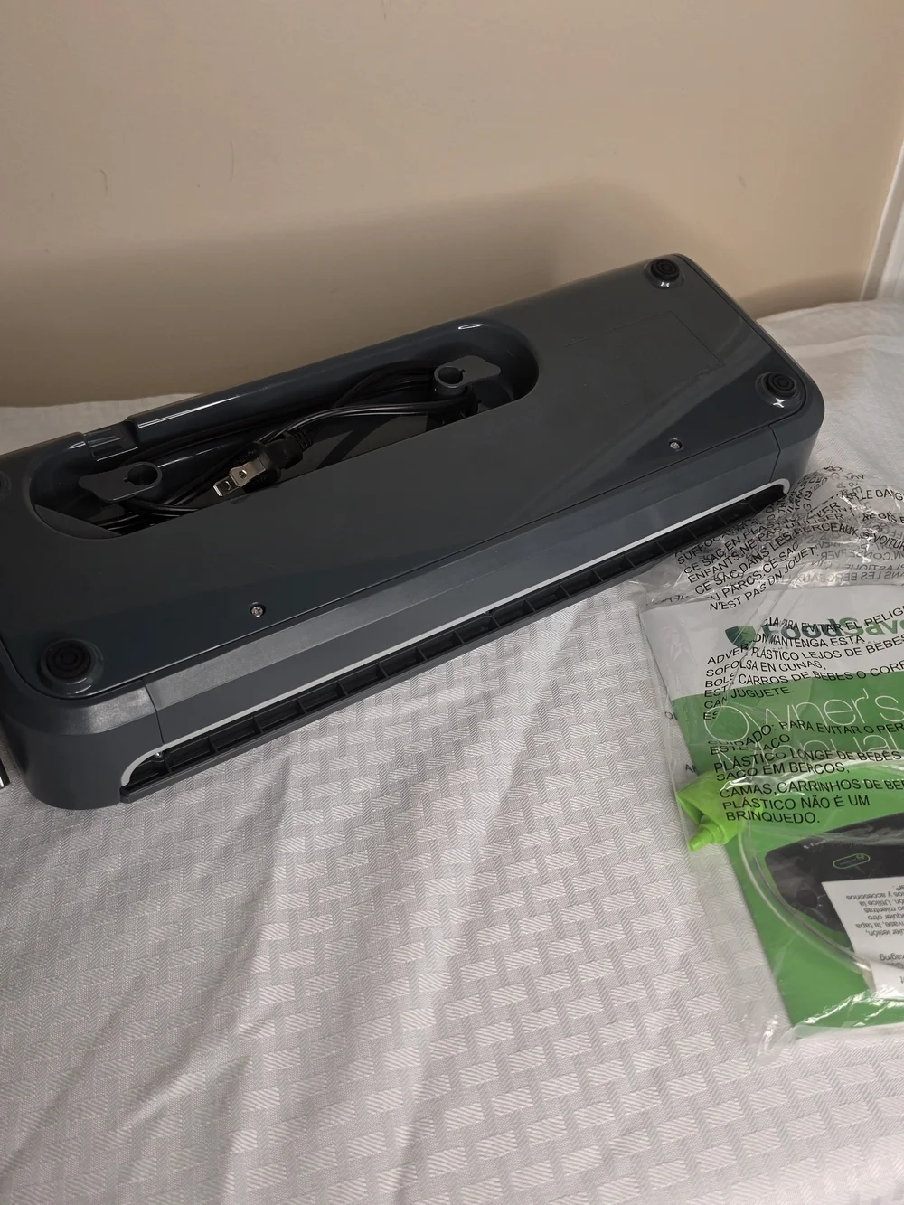FoodSaver FM2000 Vacuum Sealer - Black